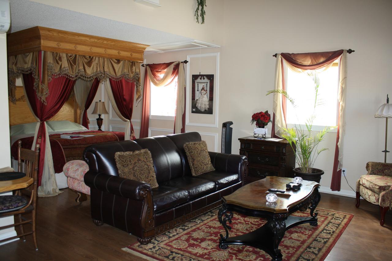 Woodrow House Bed & Breakfast Лаббок Экстерьер фото